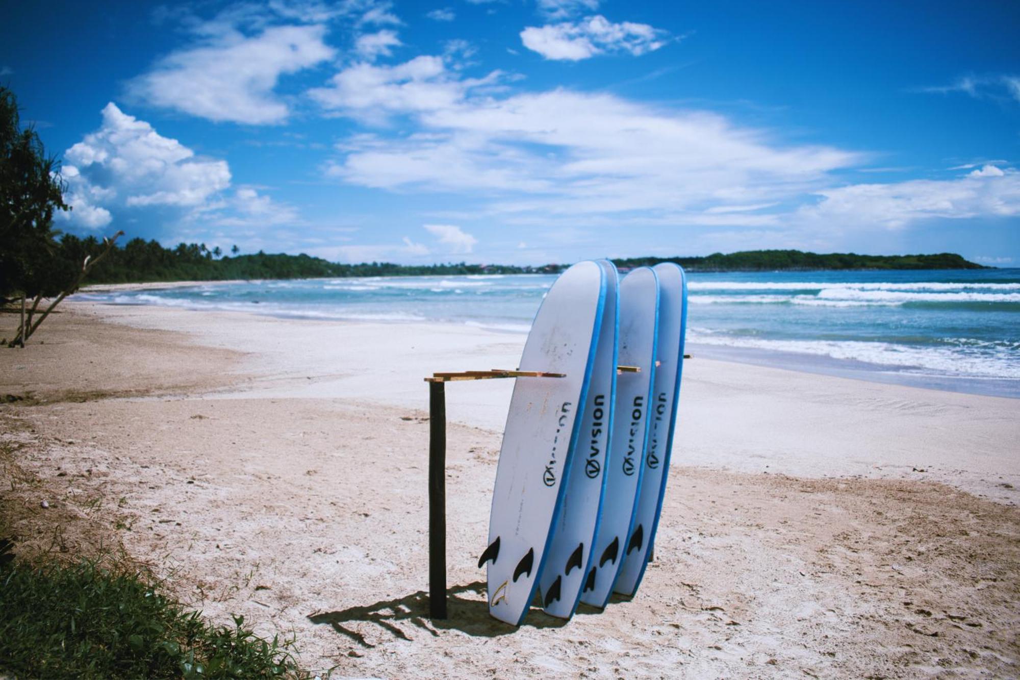 Calma - Surf, Yoga & Coffee On A Private Beach Dikwella Esterno foto